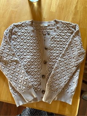 Neuflora Beige Textured Cable-Knit Cardigan